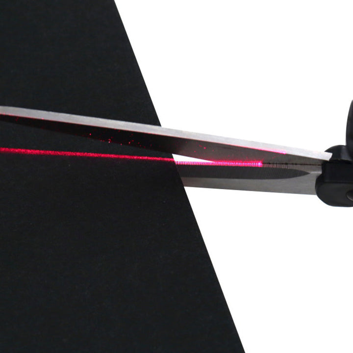 LaserSchaar | Schaar met laser voor recht en precies knippen