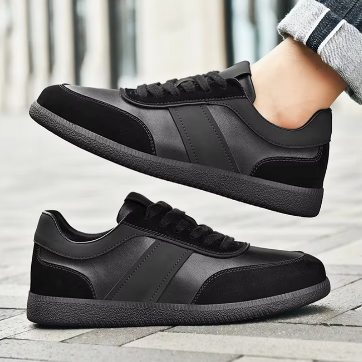CanvasCore | Lichtgewicht sneakers met suède details