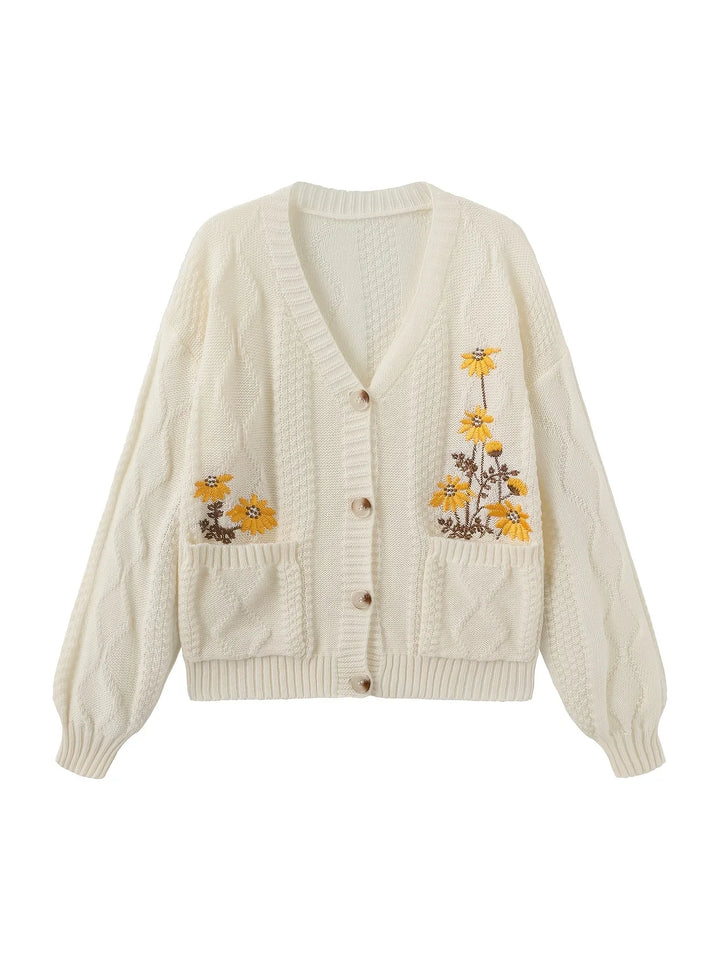 Dames vest | Gebreide trui met bloemenborduursel en knopen
