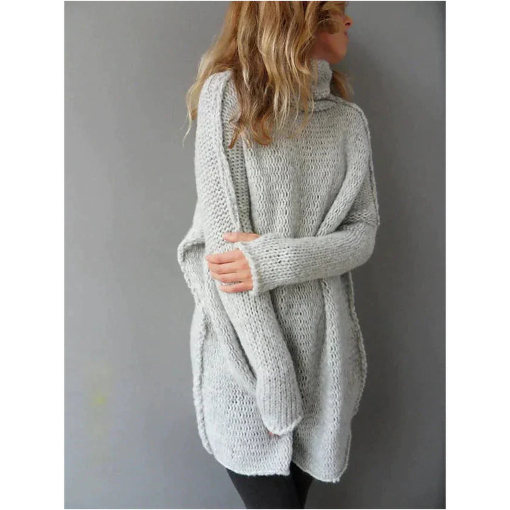 Dames trui | Oversized gebreide coltrui in wolblend