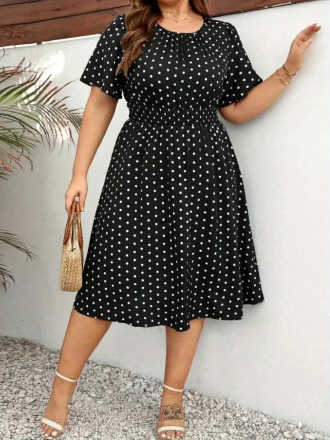 Dames jurk | Groene stippen jurk met elastische taille