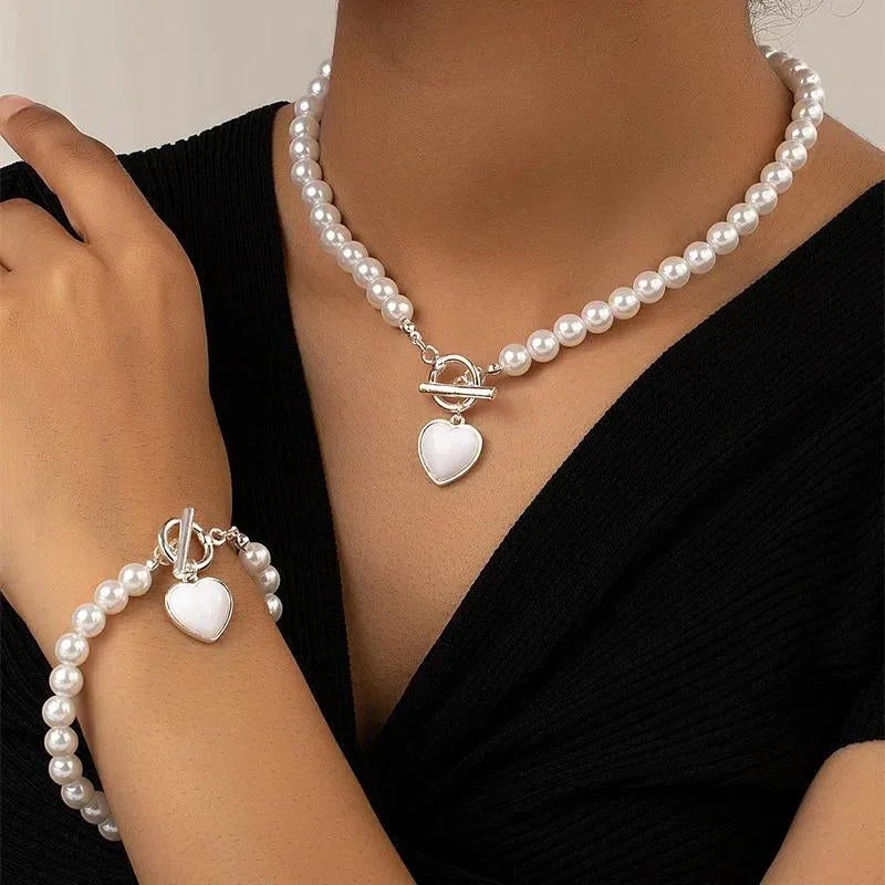 PearlAmor | Romantische parelketting en armband