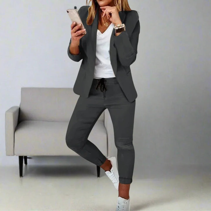Dames set | Beige blazer met jogger broek in relaxed fit