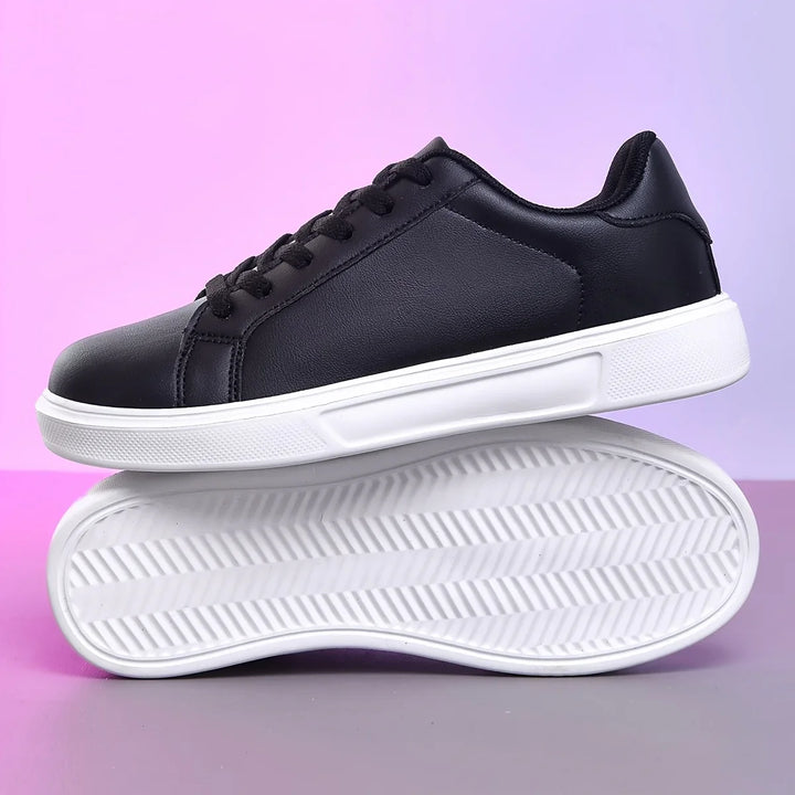 Dames sneakers zwart | Casual schoenen met witte zool