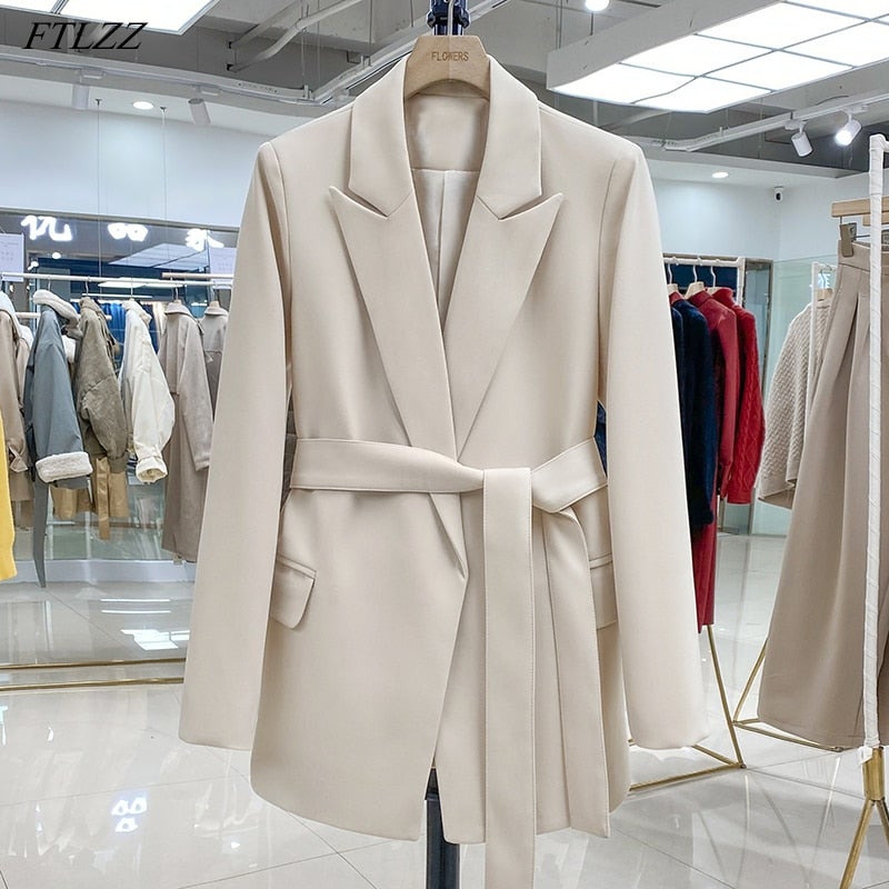 Blazer dames | Lange blazer met ceintuur en reverskraag