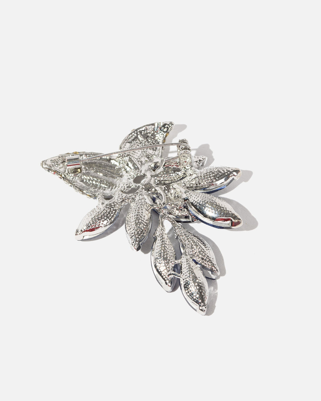 Broche dames | Sierlijke broche met bladmotief