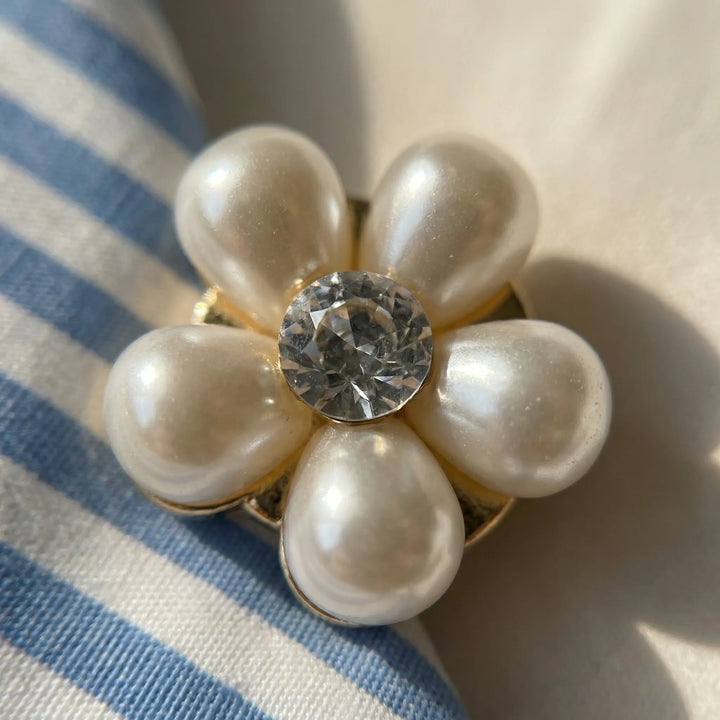 Broche manchetknoop decoratie voor dames | Parelbloem