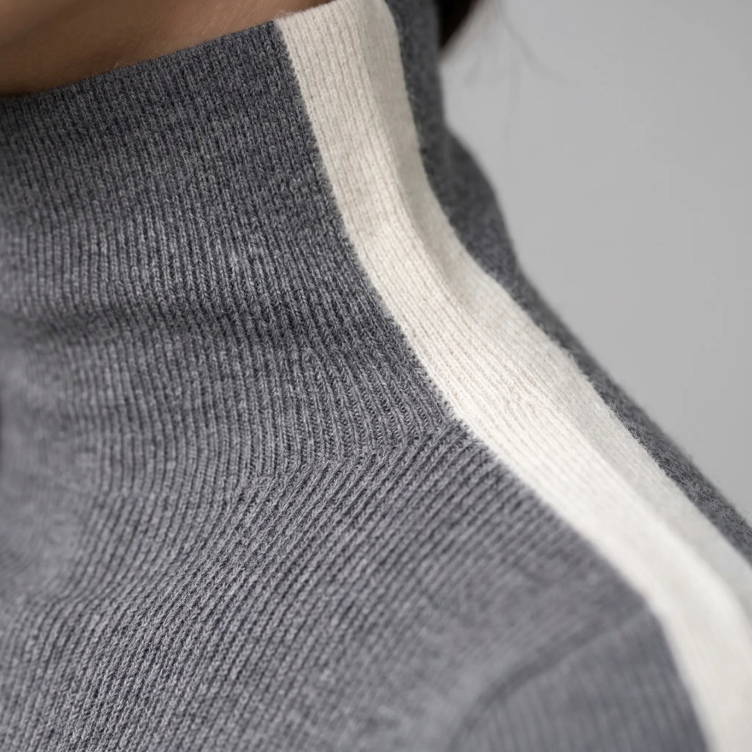 Coltrui dames | Zwart aansluitend model met contraststrepe