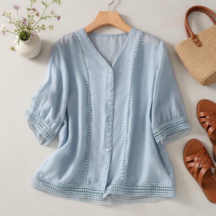 Dames blouse | Luchtige blouse met V-hals