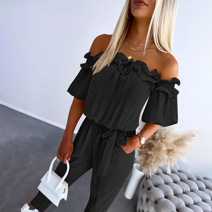 Dames jumpsuit met korte mouwen | off-shoulder hals en strikceintuur