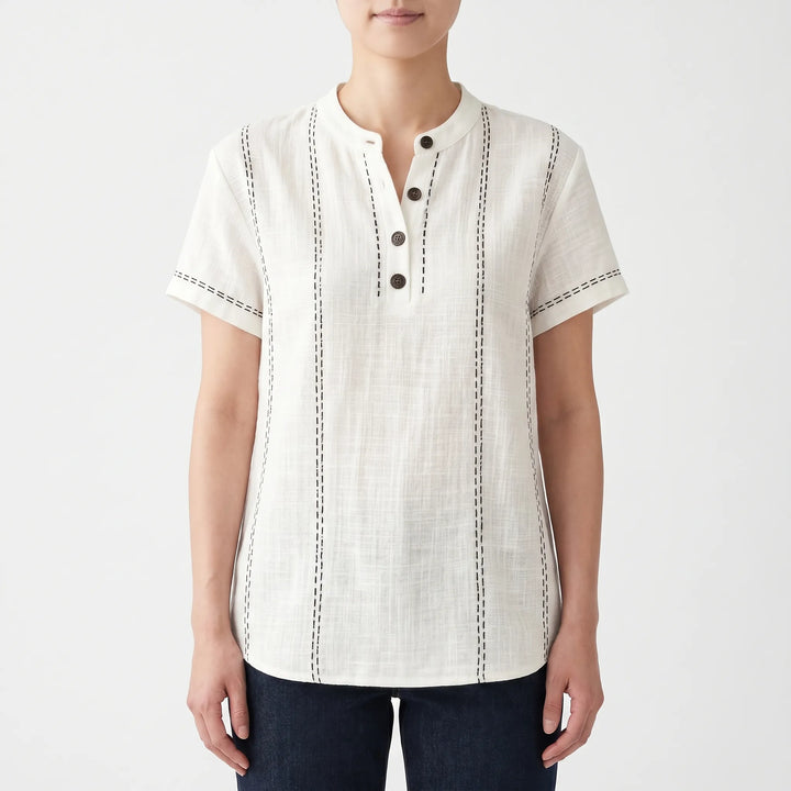 Dames top | Blouse met korte mouwen en knoopdetails