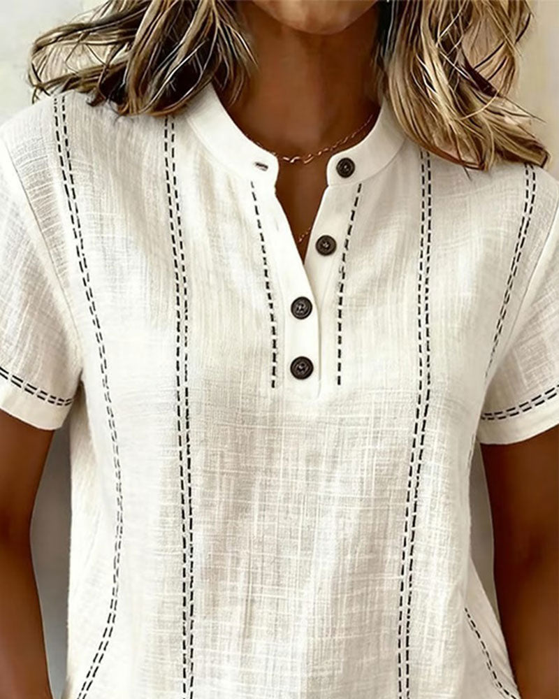 Dames top | Blouse met korte mouwen en knoopdetails