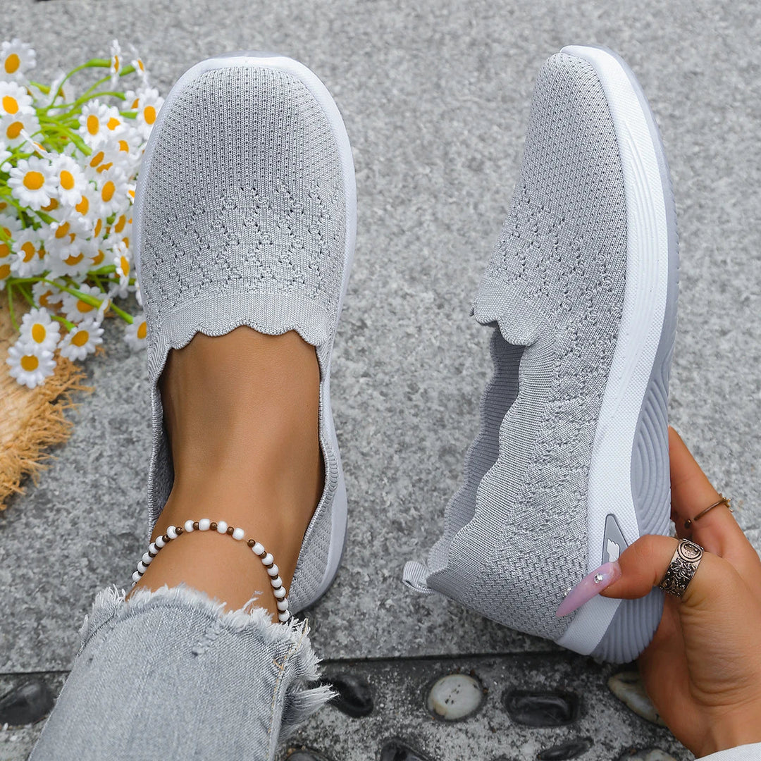 Damesschoenen | Slip-on sneakers van ademend mesh