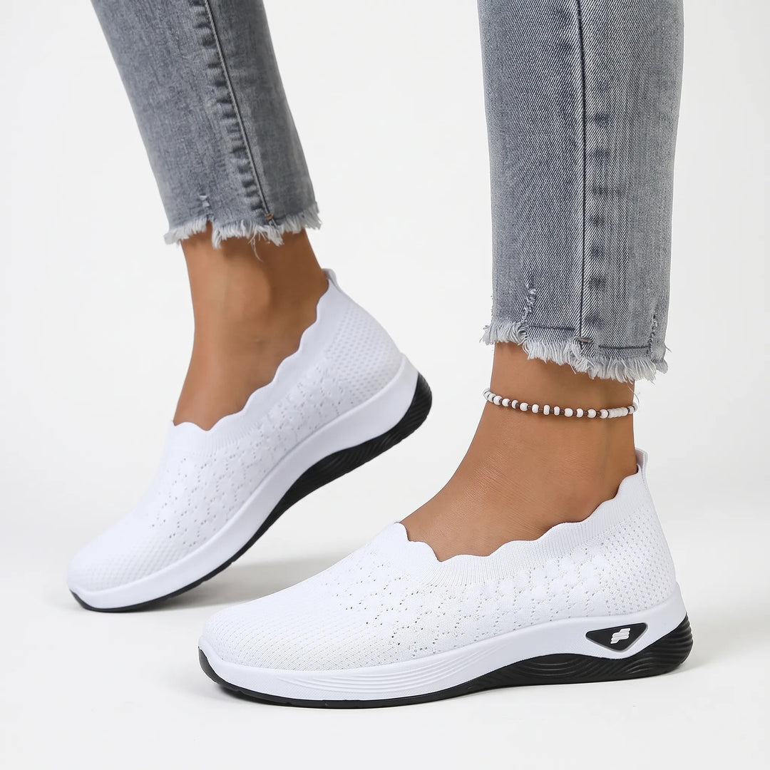 Damesschoenen | Slip-on sneakers van ademend mesh
