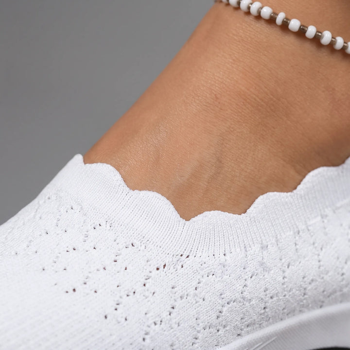 Damesschoenen | Slip-on sneakers van ademend mesh