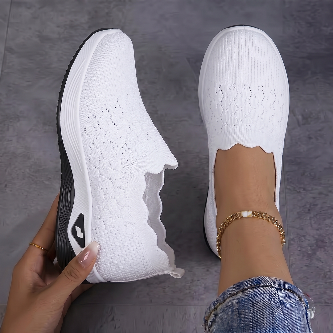 Damesschoenen | Slip-on sneakers van ademend mesh