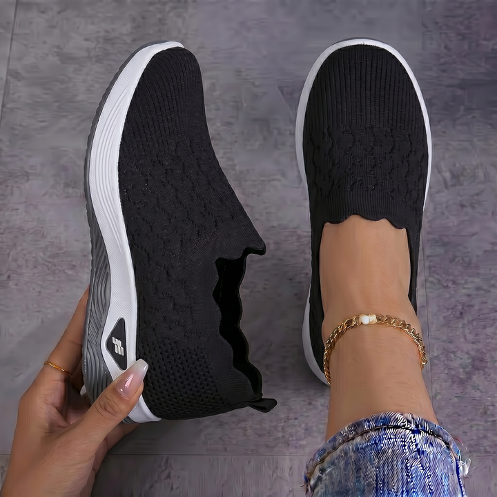 Damesschoenen | Slip-on sneakers van ademend mesh