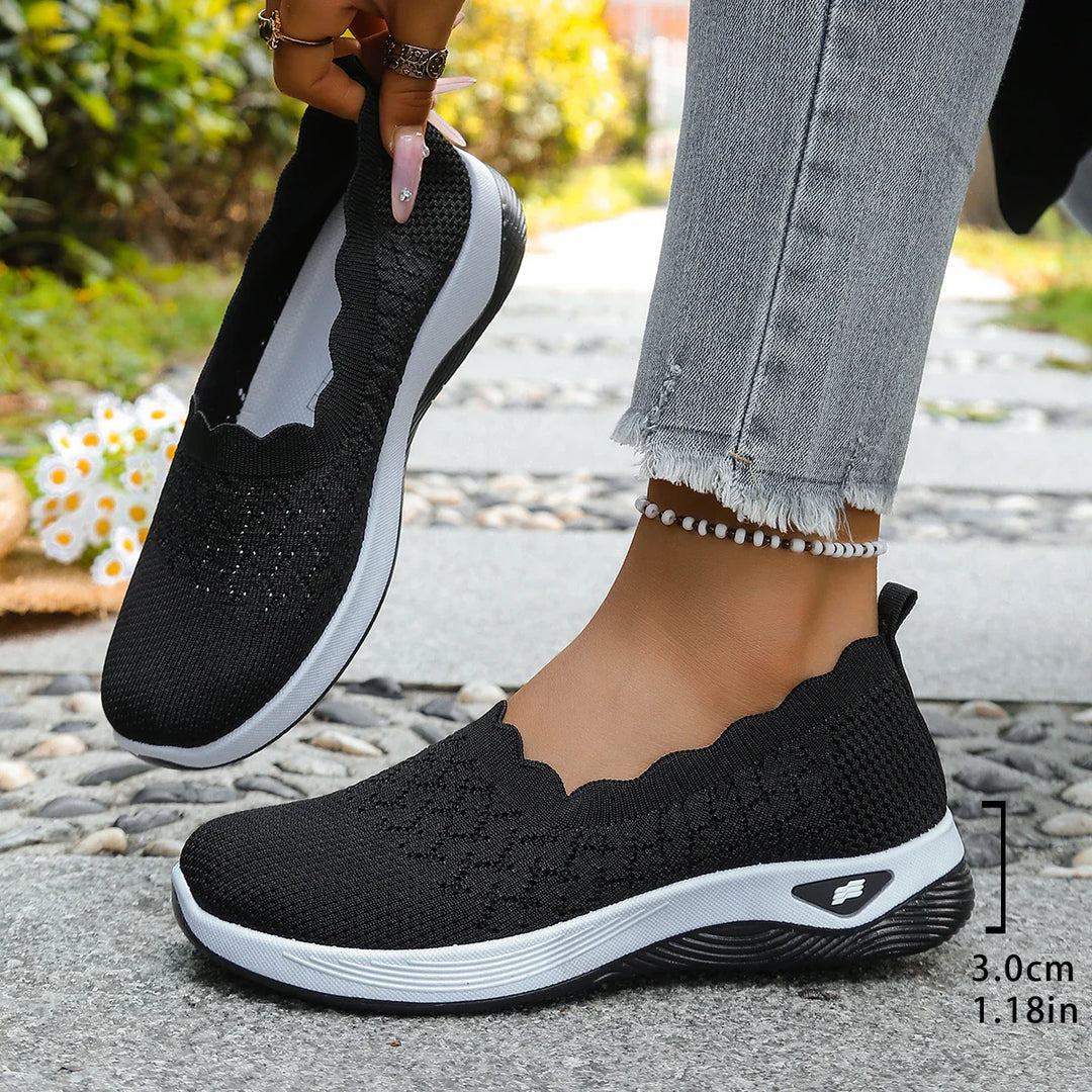 Damesschoenen | Slip-on sneakers van ademend mesh