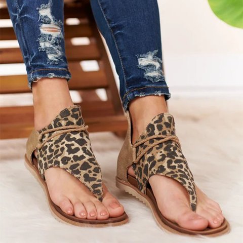 PanteraChic | Trendy sandalen met panterprint comfort