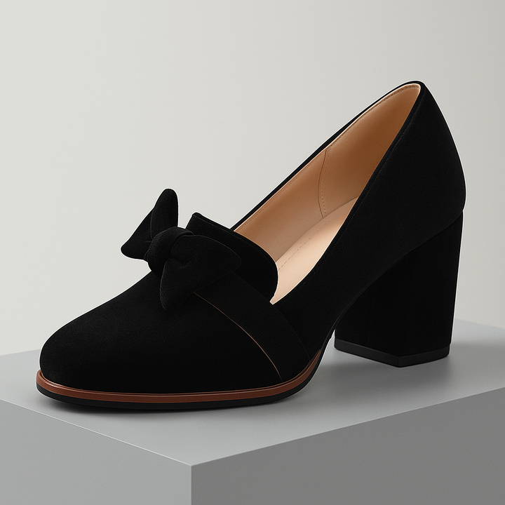 Hakken dames | Velvet pumps met puntneus