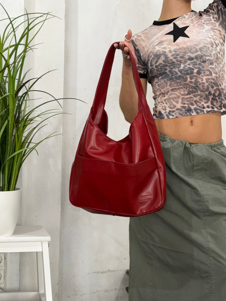 Liora | Moderne schoudertas met magneetsluiting