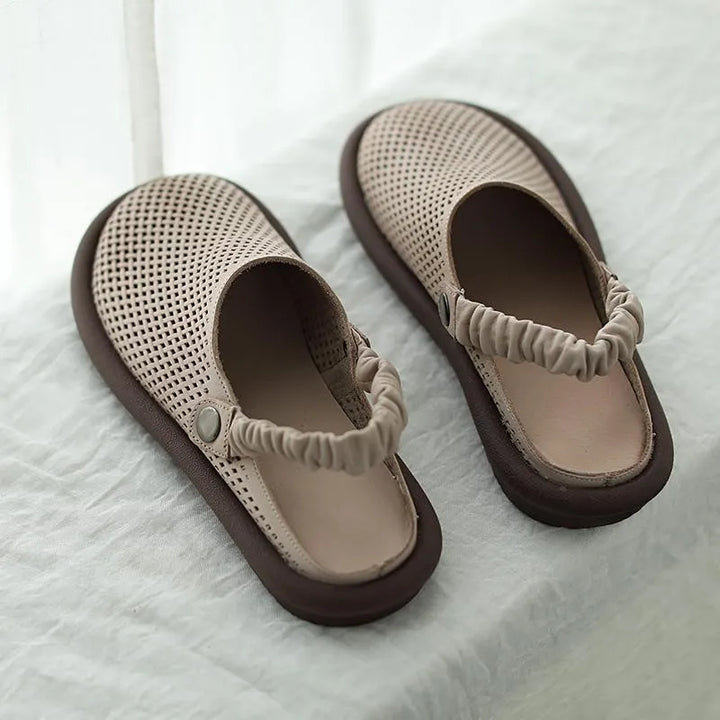 Instappers dames | Comfortabele clogs met perforatie en band