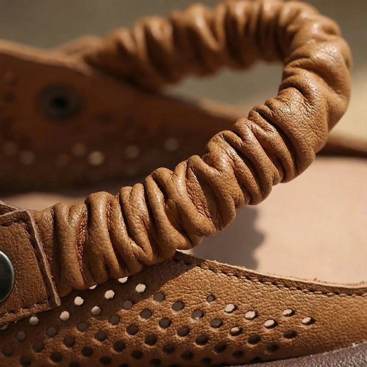 Instappers dames | Comfortabele clogs met perforatie en band