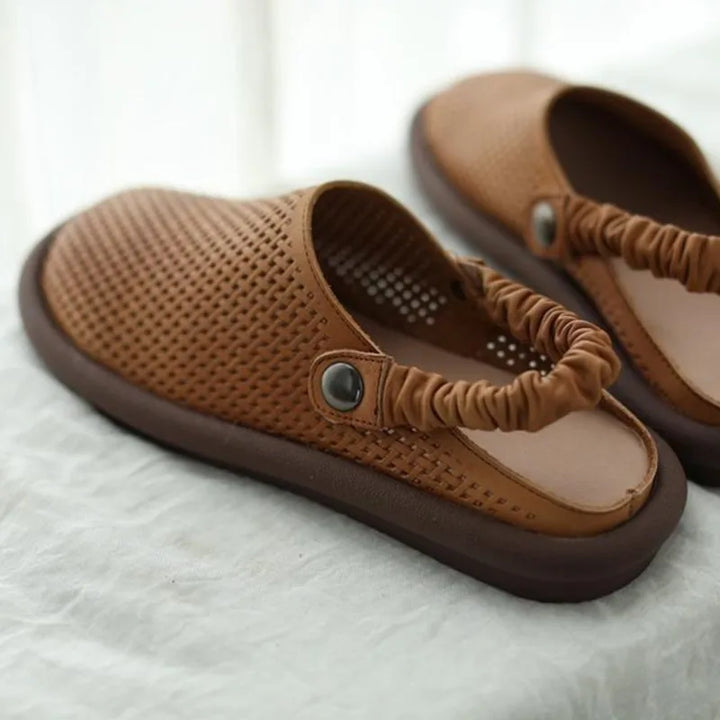 Instappers dames | Comfortabele clogs met perforatie en band