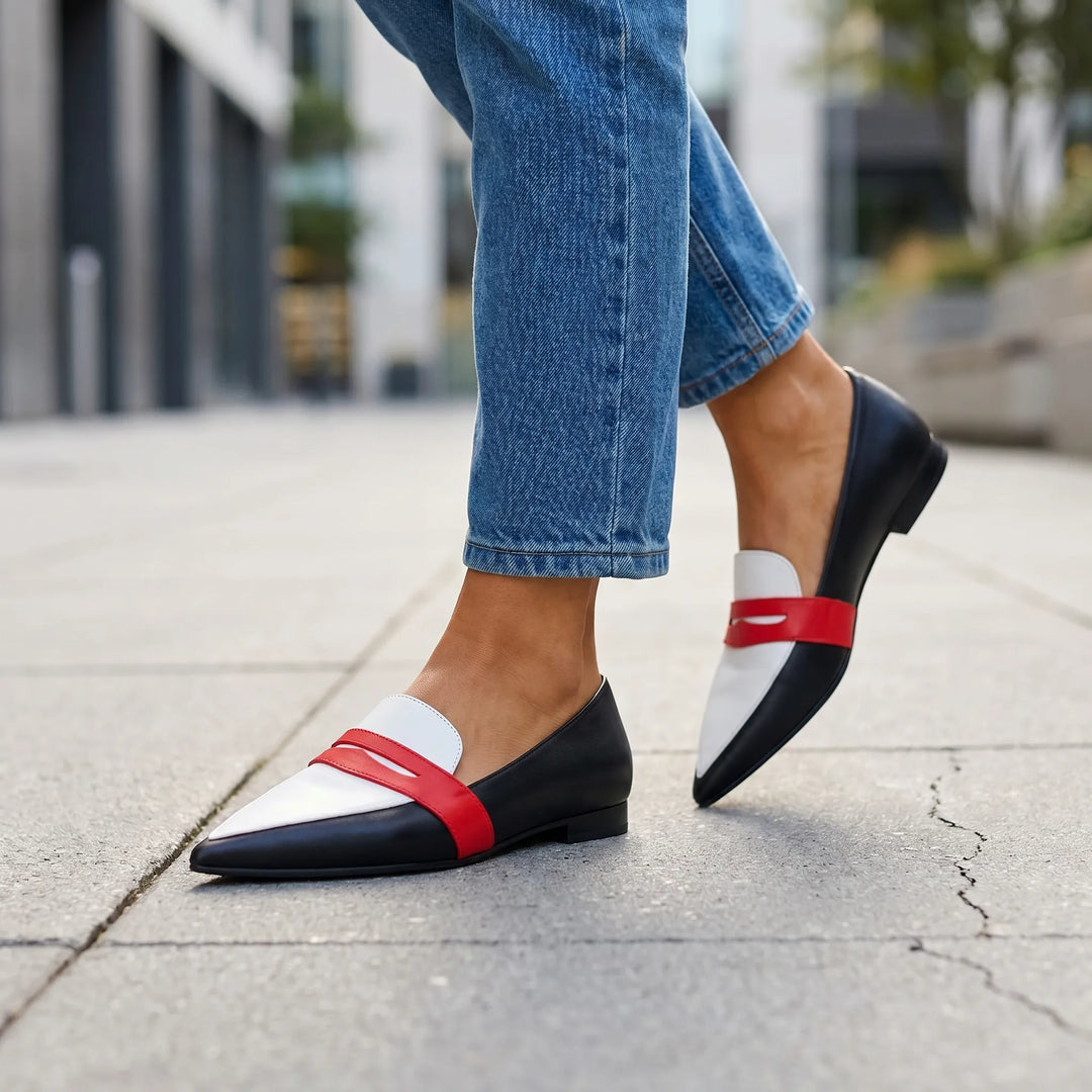 Instappers dames | Loafers met puntneus en kleurcontrast