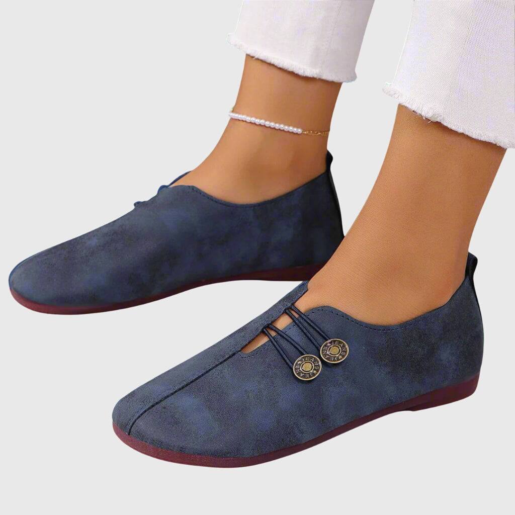 Instappers dames | Platte schoenen met knoopdetail