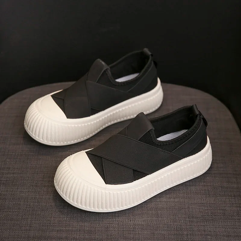 Instappers dames | Zwart sportief model met platformzool