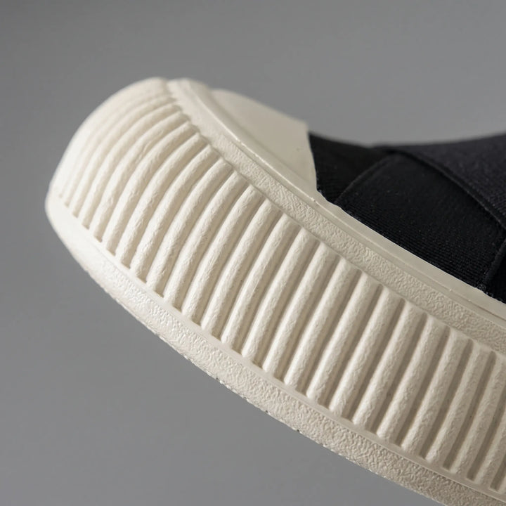 Instappers dames | Zwart sportief model met platformzool