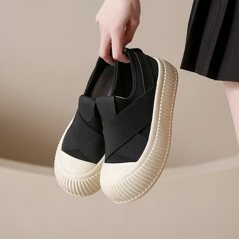 Instappers dames | Zwart sportief model met platformzool