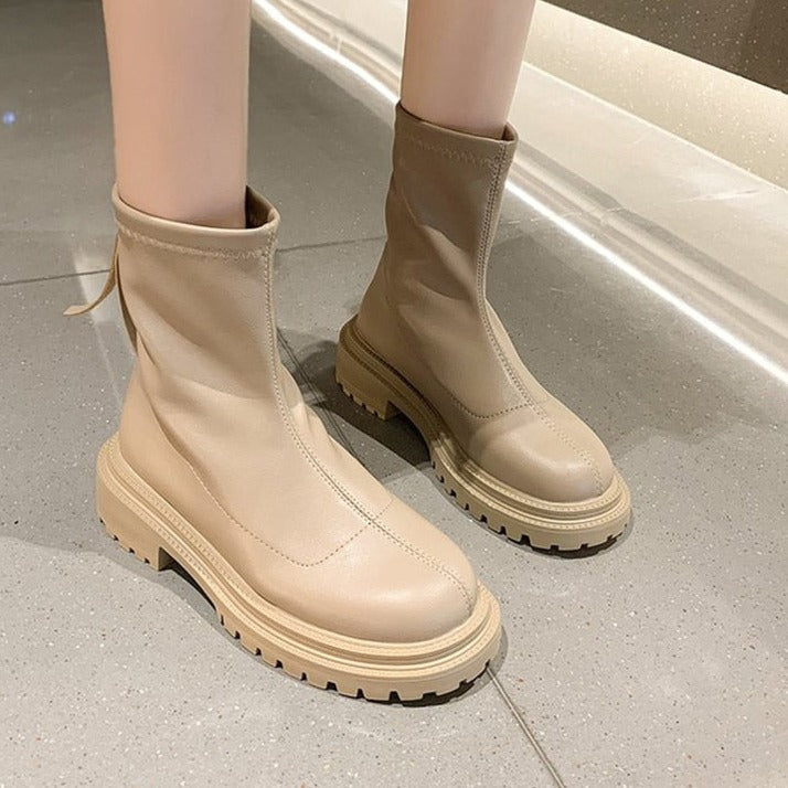 Laarzen dames | Boots met plateauzool en grove profielzool
