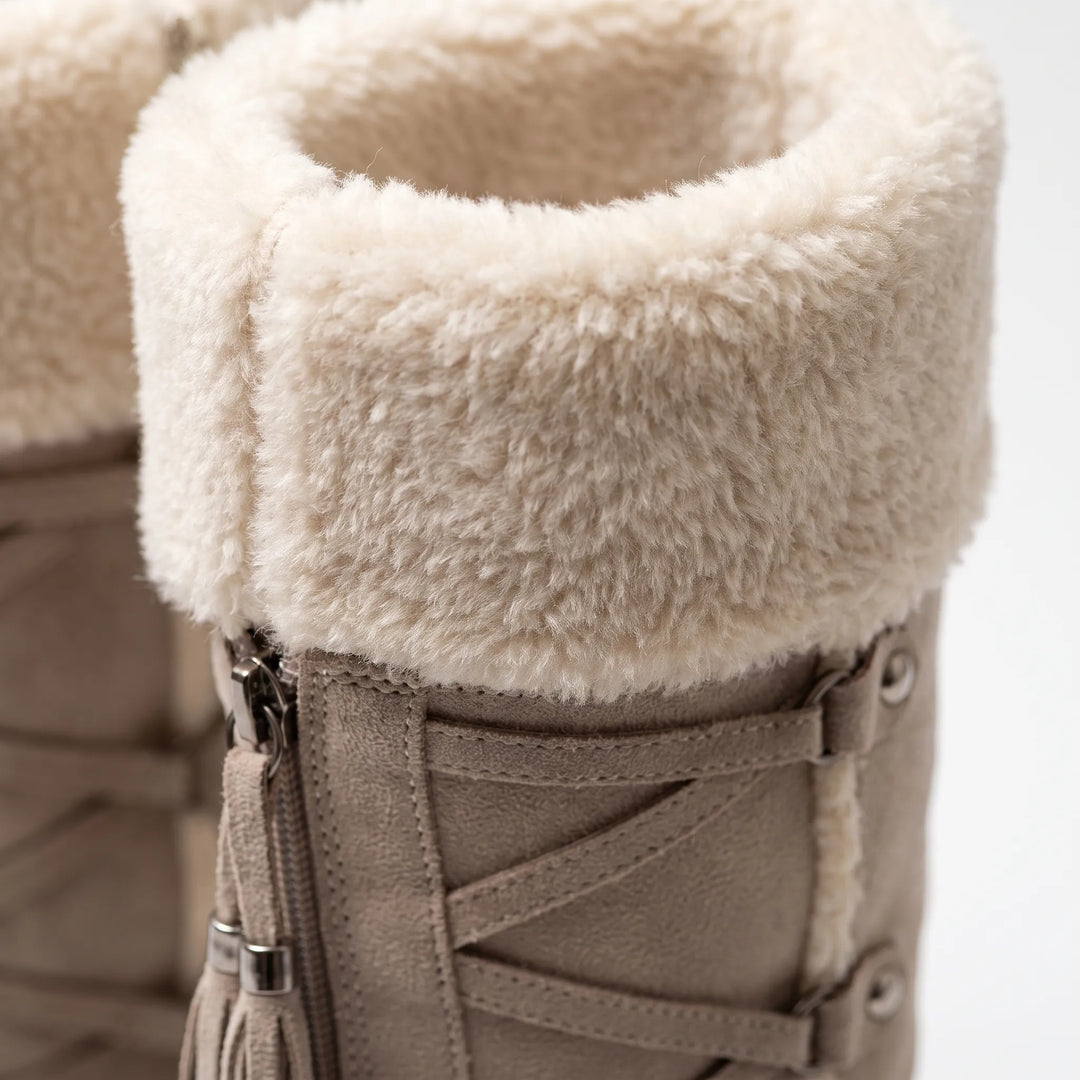 Laarzen dames | Hoge winterlaarzen met sleehak en voering