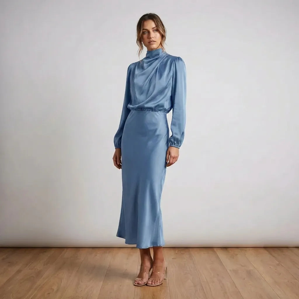 Lange Avondjurk Met Col -  Lumerelle