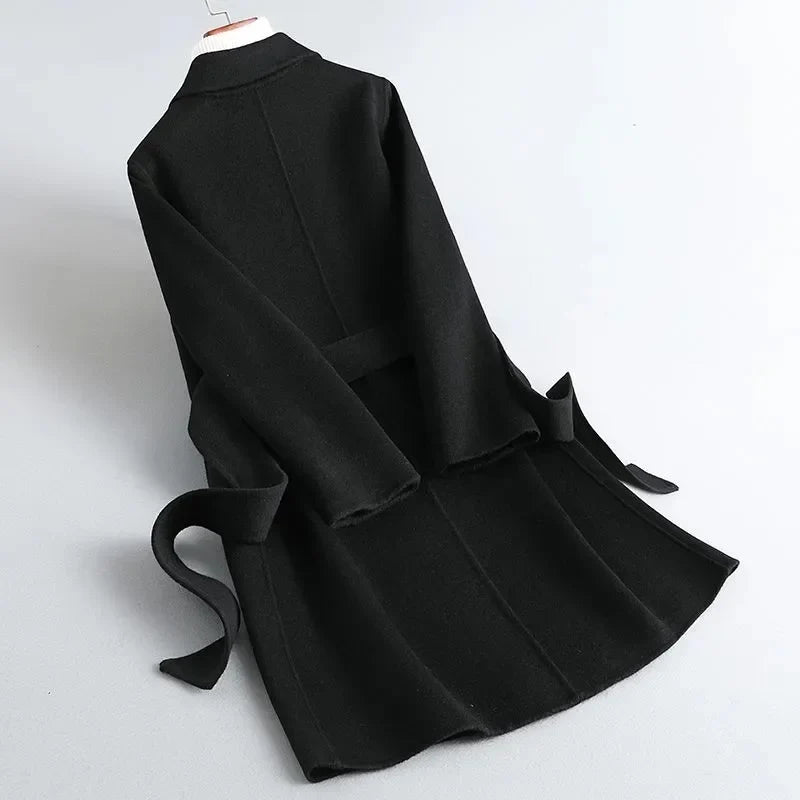 Lange jas dames | Elegante mantel met ceintuur en reverskraag
