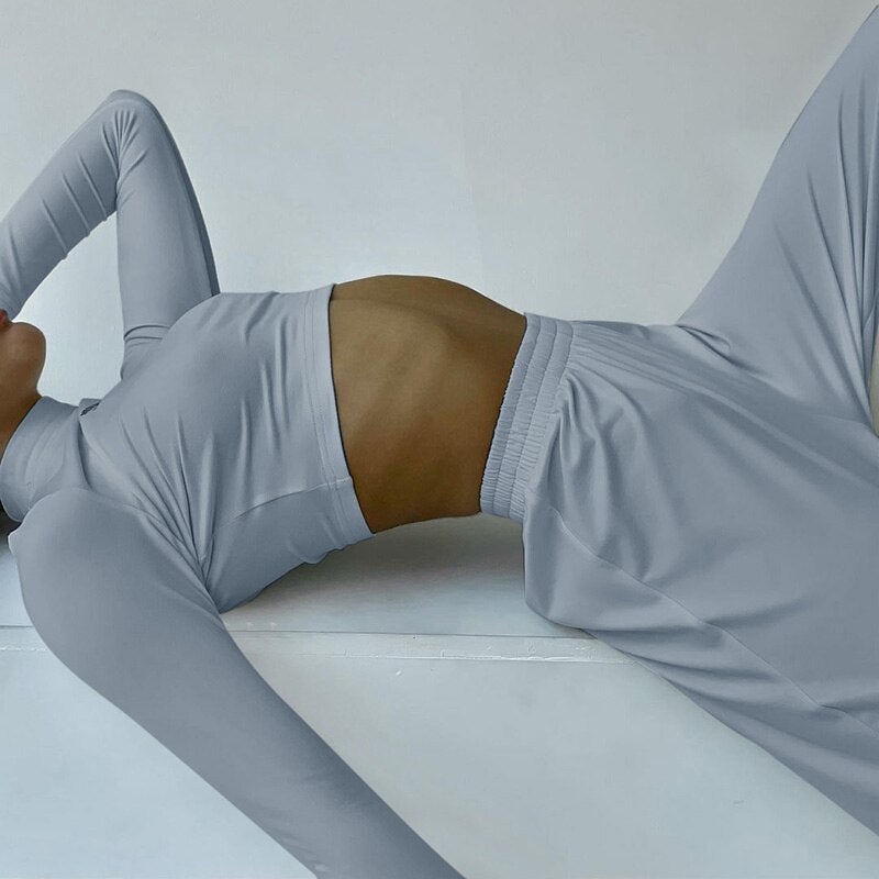 Lounge set dames | Crop top met lange mouw en wijde broek