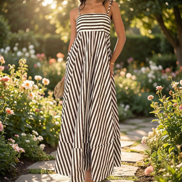 Maxi jurk dames | Gestreepte zomerjurk met bandjes en plissé rok