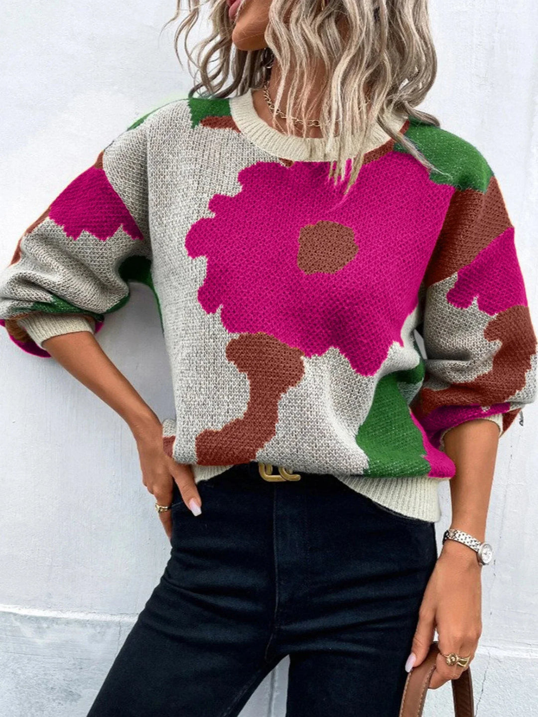 Dames trui | Beige sweater met bloemenprint en ronde hals