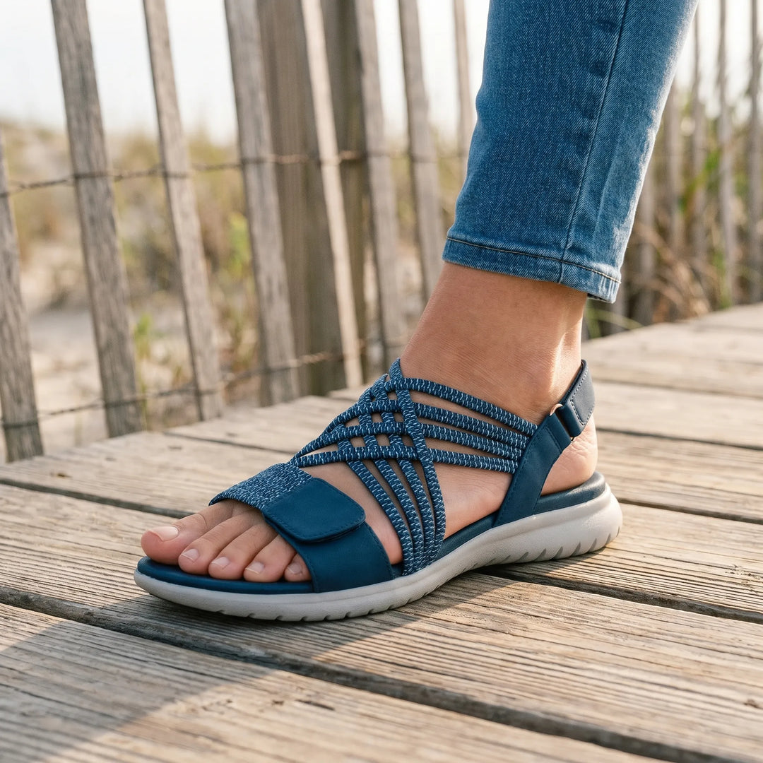Open sandalen met gevlochten bandjes