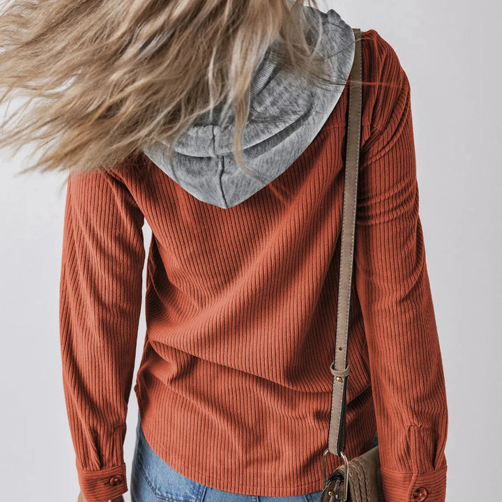 Overshirt dames | Ribstructuur met capuchon en knoopsluiting