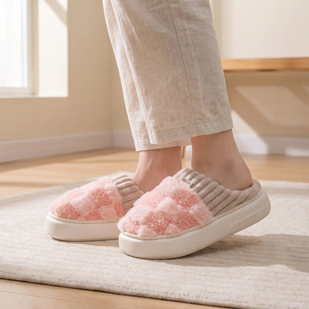 Pantoffels dames | Warme zachte instappers met dikke zool