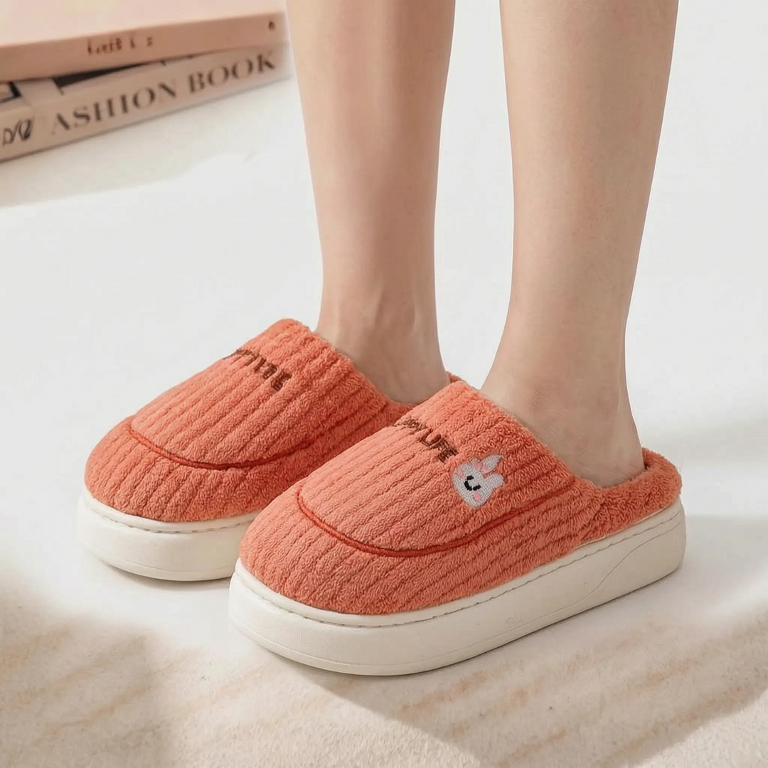 Pantoffels dames | Warme zachte instappers met dikke zool