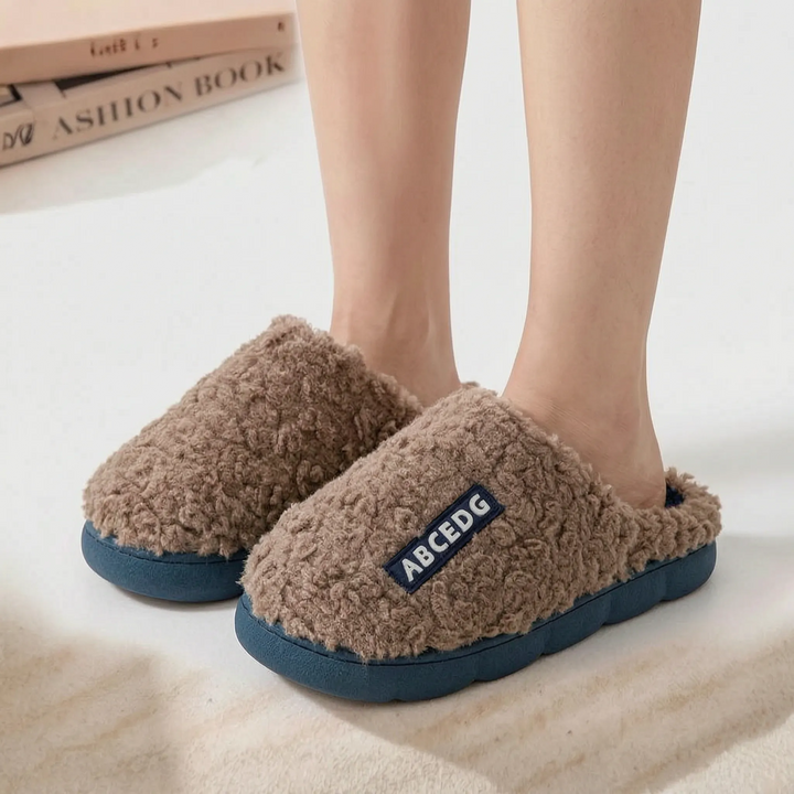 Pantoffels dames | Warme zachte instappers met dikke zool