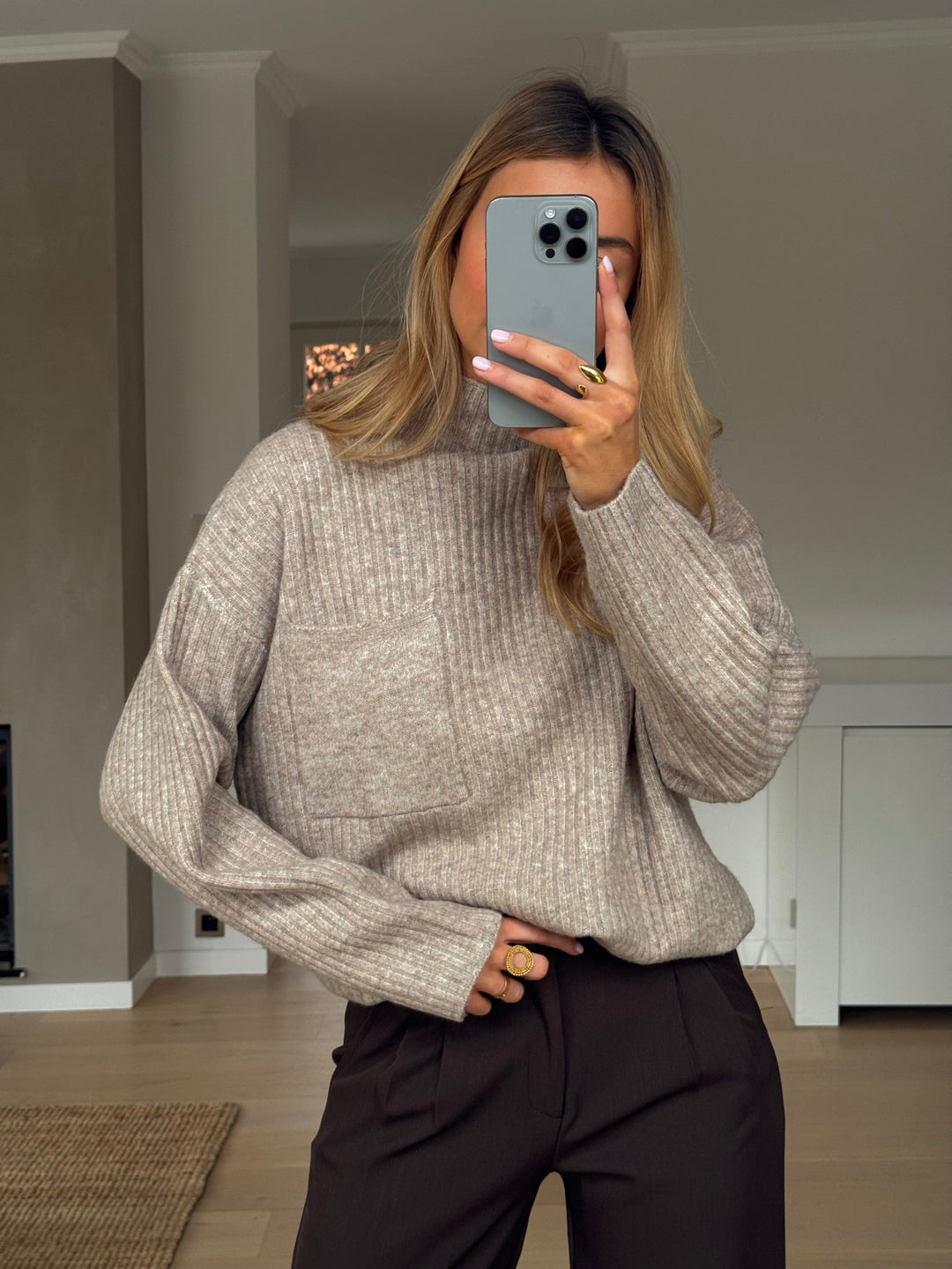 Dames trui | Beige pullover in zachte gebreide stof