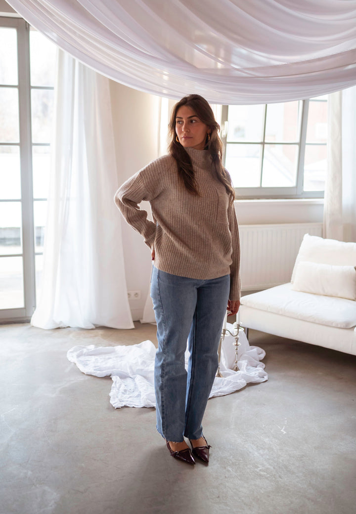 Dames trui | Beige pullover in zachte gebreide stof