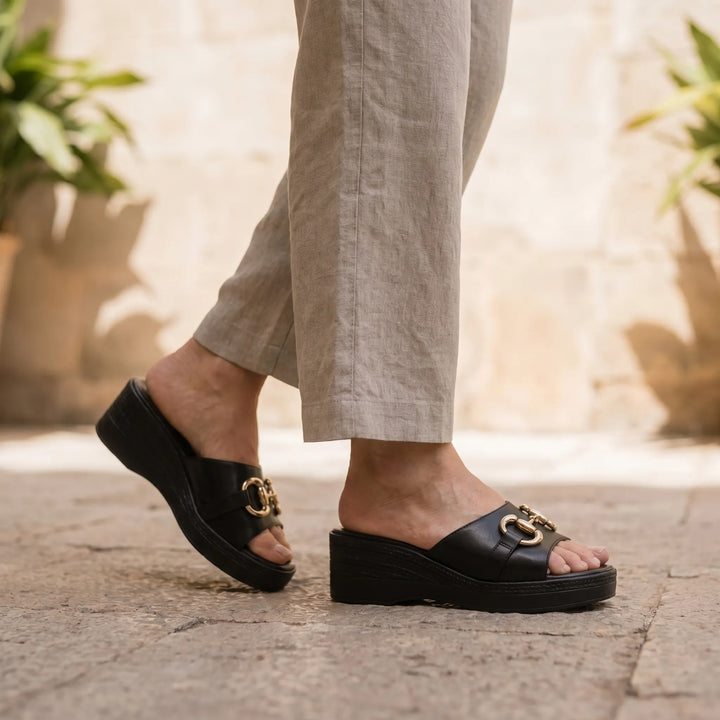 Sandalen dames | Comfort sleehaksandalen met sierdetail