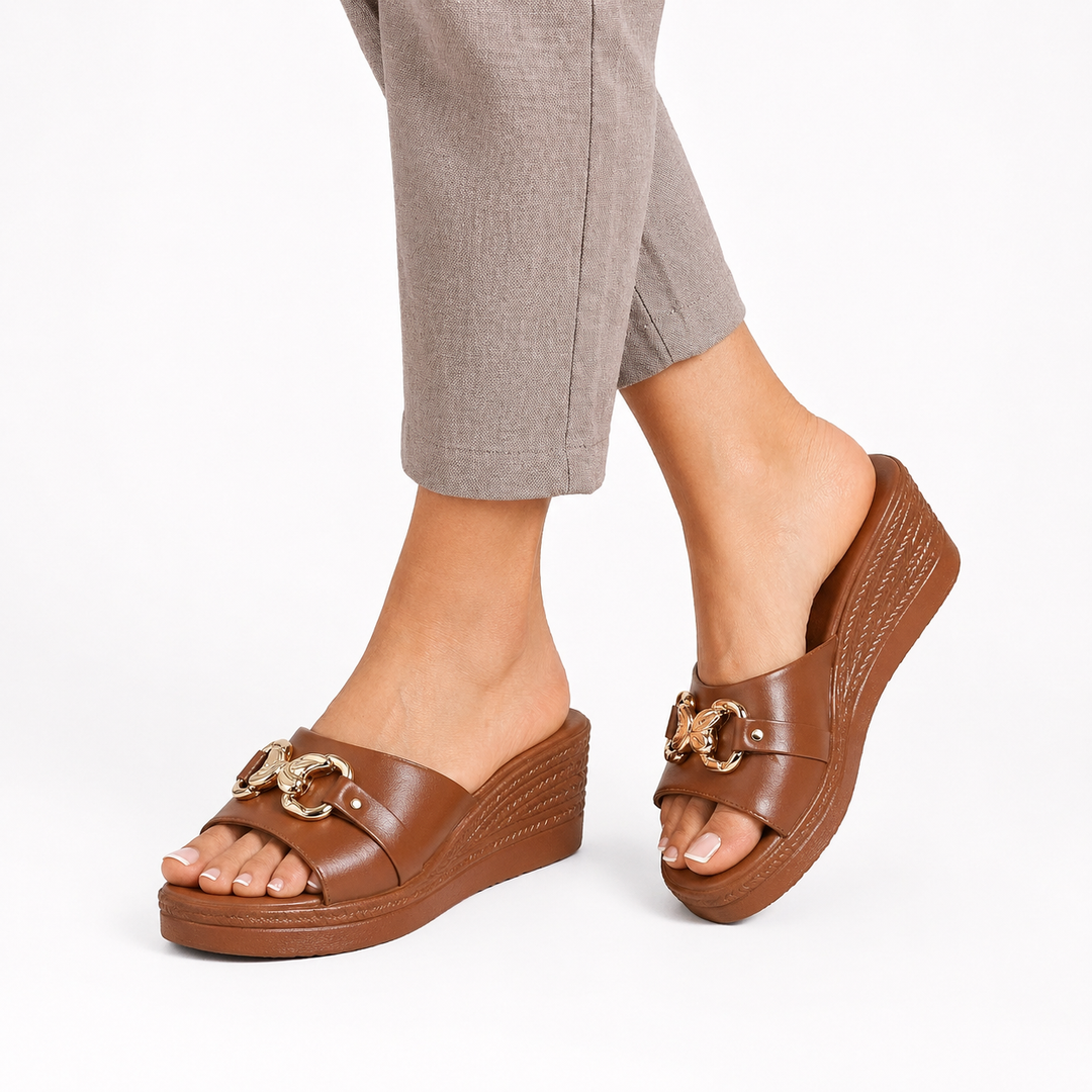 Sandalen dames | Comfort sleehaksandalen met sierdetail