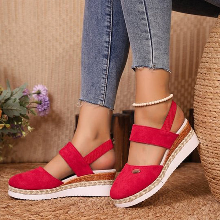 Sandalen dames | Comfortabele sleehak met gesloten neus